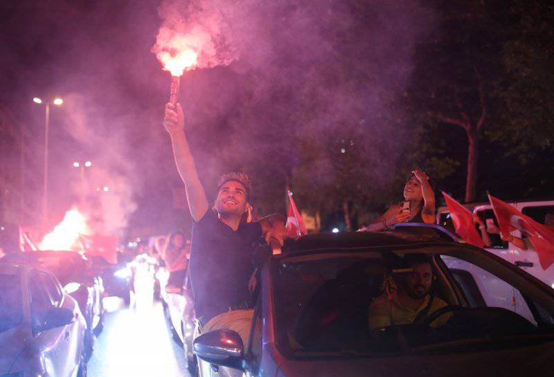 İstanbul'da Ekrem İmamoğlu kutlaması 3