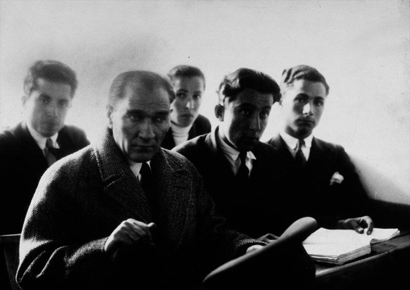 Genelkurmay arşivlerindeki Atatürk fotoğrafları yayınlandı 6