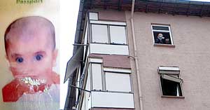 Iraklı bebek 7'nci kattan düşerek öldü