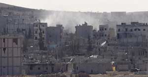 IŞİD, yıkılmayan evleri yakıyor