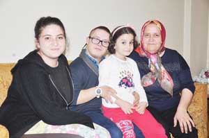 DOWM SENDROMLU GENCİN YAŞAMA TUTUNMA AZMİ