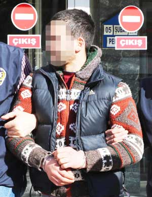 Çakmakla market soymaya kalkıştı