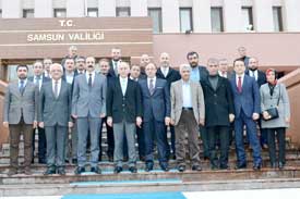 Ak parti'den Vali'ye ziyaret