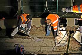 HAT BAKIM EKİBİ GECE İŞ BAŞINDA