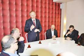 ÖZDEN MEDİKÜM'Ü ZİYARET ETTİ