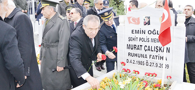 ŞEHİTLER UNUTULMAZ, GAZİLER YALNIZ BIRAKILMAZ