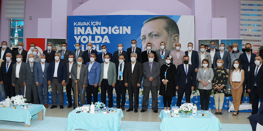 AK PARTİ KAVAK’TA ONUR DEDİ