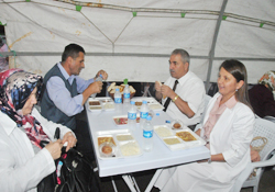 ''Bizler vatandaşın hizmetkârıyız"