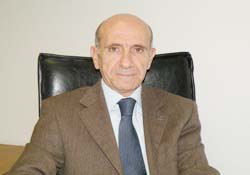 Katilleri lanetliyoruz