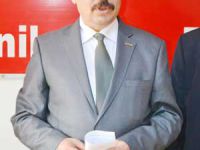ÖZDEMİR ADAYLIĞINI AÇIKLADI