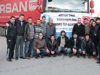 Türkmenlere TIR dolusu yardım