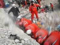 Nepal'de deprem