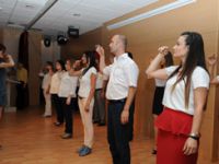 İşaret diliyle İstiklâl Marşı’nı okudular