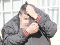 Müşterilerinin kredi kartı bilgileri ile 12 bin TL çektiği öne sürüldü