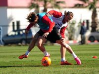 FUTBOLCULAR KENETLENDİ