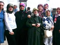 BAFRALI KADINLARIN SEYAHAT VE TUR İLGİSİ