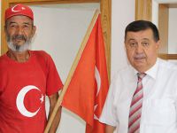 15 TEMMUZ ŞEHİTLERİ İÇİN YÜRÜYOR