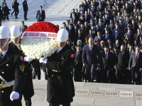 Ülkü Ocakları Anıtkabir'de