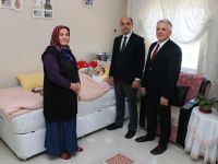 Yaşamı hastanede geçen Eren evine kavuştu