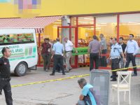ÇARŞAMBADA BIÇAKLI SALIDIRI : 1 ÖLÜ
