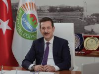 “Bayramlar birliğimizi diri tutar”