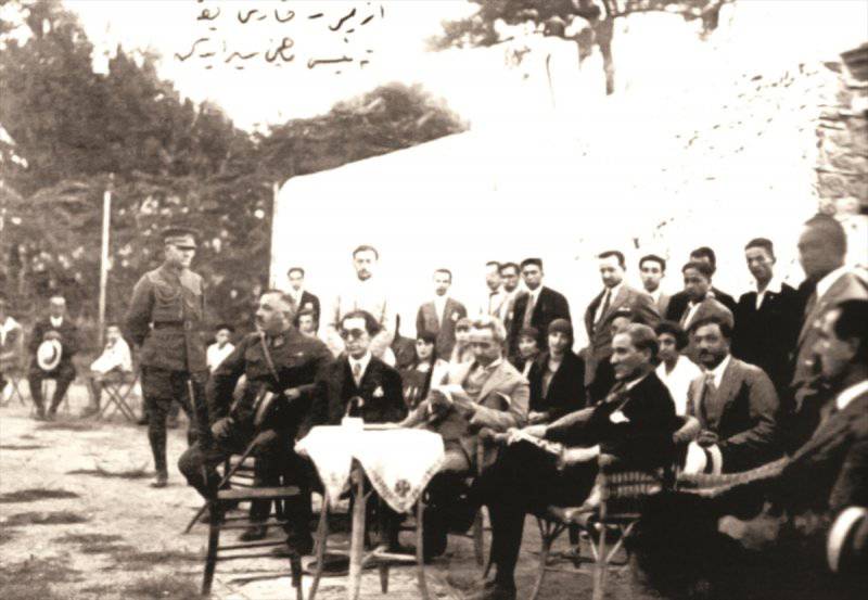 Genelkurmay arşivlerindeki Atatürk fotoğrafları yayınlandı 4