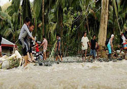 Filipinler'deki fırtına 6 bin kişiyi mahsur bıraktı