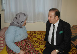 "Öpülesi Eller Gülen Yüzler"