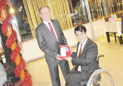 Laf olsun diye demiyorum