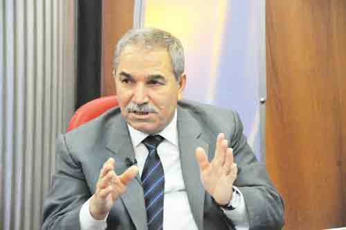 100 konteynır yerin altına indi