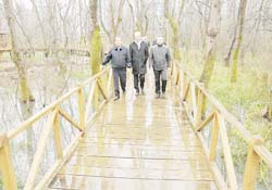 Vali Aksoy, Çakırları gezdi