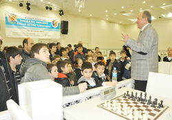 Satranç Kulübünden Ödüllü Turnuva