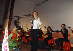 Neşet Ertaş'ı konserle andılar