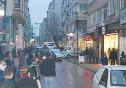 Esnaf iş yapamıyor