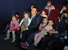 Başkan çocukluk günlerine döndü