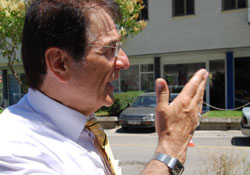 Altuntaş'tan altyapı eleştirisi