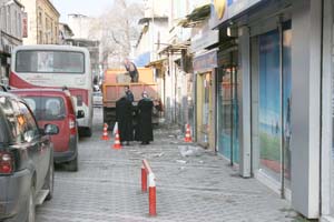SAATHANE TEPKİSİ BÜYÜYOR