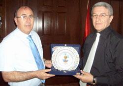 Emniyette süpriz buluşma