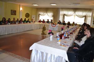 Asker eşlerine meme kanseri eğitimi