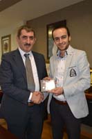 Sanatçılar Ak Parti'de