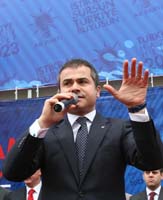 Treni bırak,federasyona bak