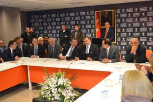 Biz büyük bir milletiz