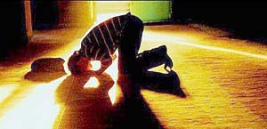 Diyanet raporu: Her AVM'nin mescidi olmalı