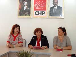 8 Mart yas günüdür