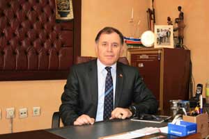 Ayakkabıcılar can çekişiyor