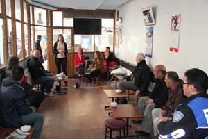 Kahvehanede kadına şiddeti anlattılar