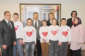 Down sendromlulardan Aksoy'a ziyaret