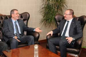 Gezmişoğlu:Samsunluların hizmetindeyim