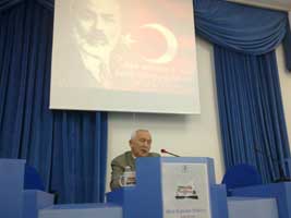 Mart Kapıdan Baktırır