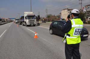 Emniyetten Hız ve Radar uyarısı